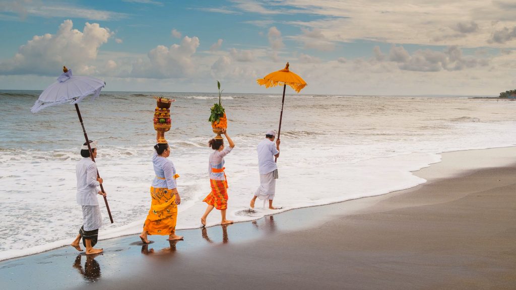 Melasti: Returning to the Sea Before Nyepi